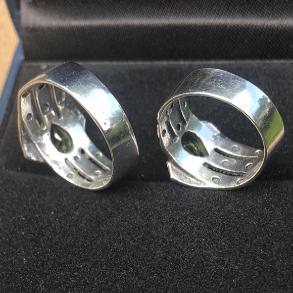 L25: set of 2 unique pear shape E/W set peridot rings w/ marcasite - solid 925 - Picture 13 of 14